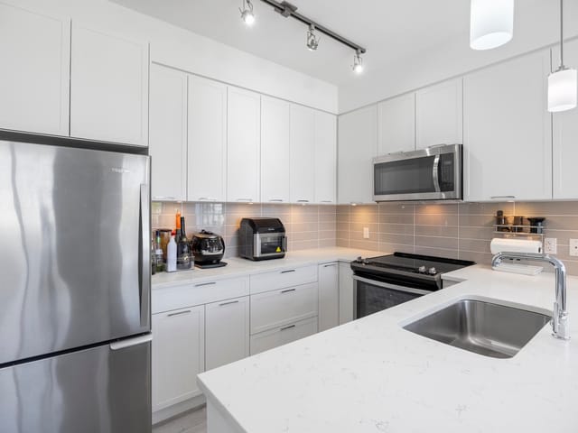 Apartment for sale in Coquitlam, Coquitlam, 417 828 Gauthier Avenue, 263186582 | Realtylink.org