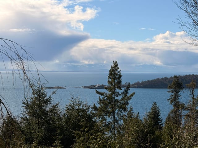 House for sale in Halfmoon Bay, Sunshine Coast, 8131 Redrooffs Road, 263186604 | Realtylink.org