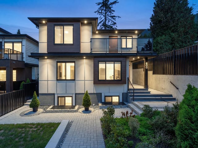House for sale in North Vancouver, North Vancouver, 800 Montroyal Boulevard, 263186620 | Realtylink.org