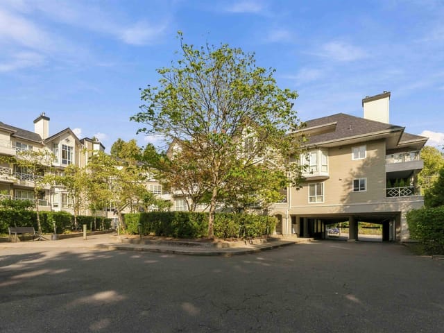 Apartment for sale in Surrey, North Surrey, 314 9979 140 Street, 263186626 | Realtylink.org