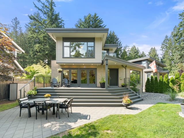 House for sale in North Vancouver, North Vancouver, 2025 Mackay Avenue, 263186650 | Realtylink.org