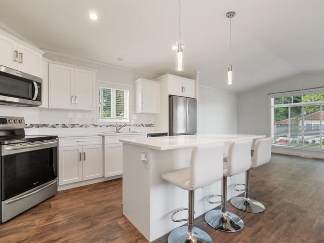 Manufactured Home for sale in Chilliwack, Sardis, 25 6035 Vedder Road, 263186799 | Realtylink.org