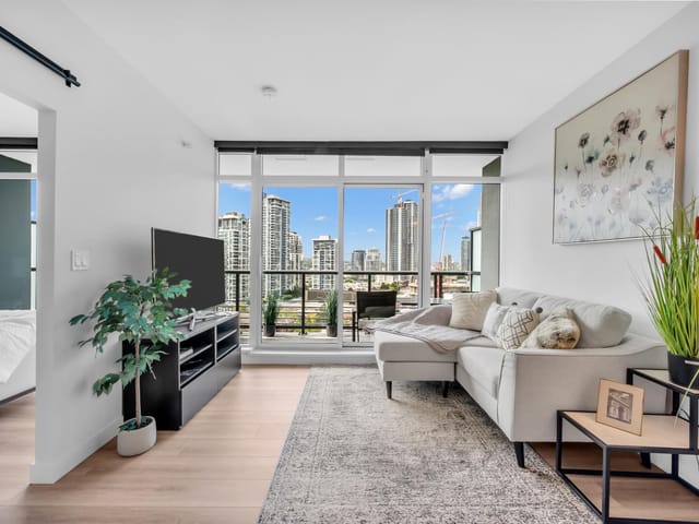 Apartment for sale in Burnaby, Burnaby North, 1003 4730 Lougheed Highway, 263186899 | Realtylink.org