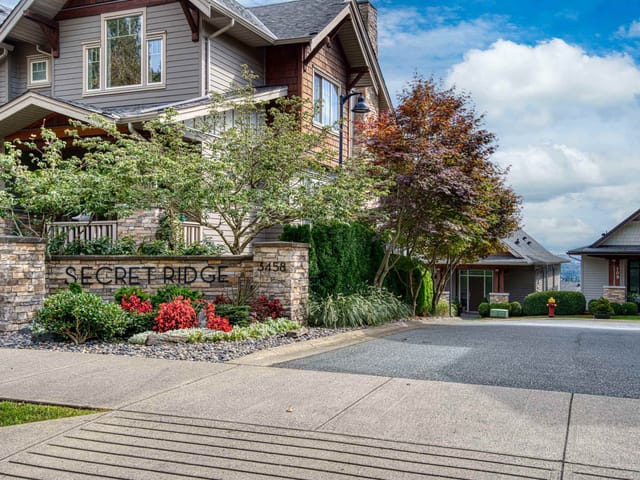 Townhouse for sale in Coquitlam, Coquitlam, 107 3458 Burke Village Promenade, 263187017 | Realtylink.org