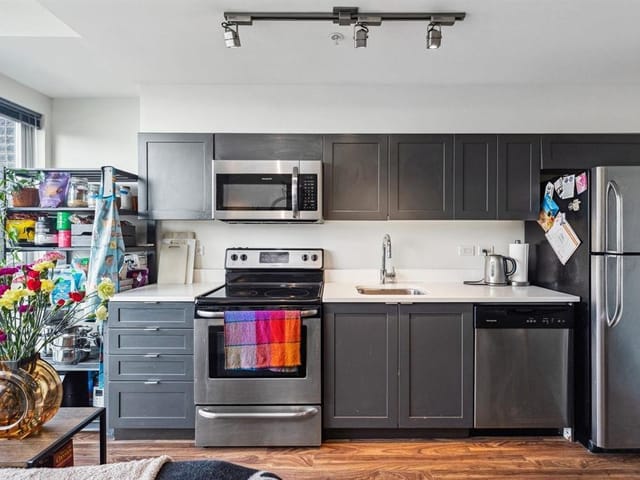Apartment for rent in Vancouver, Vancouver East, 213 2511 Quebec Street, 263187053 | Realtylink.org