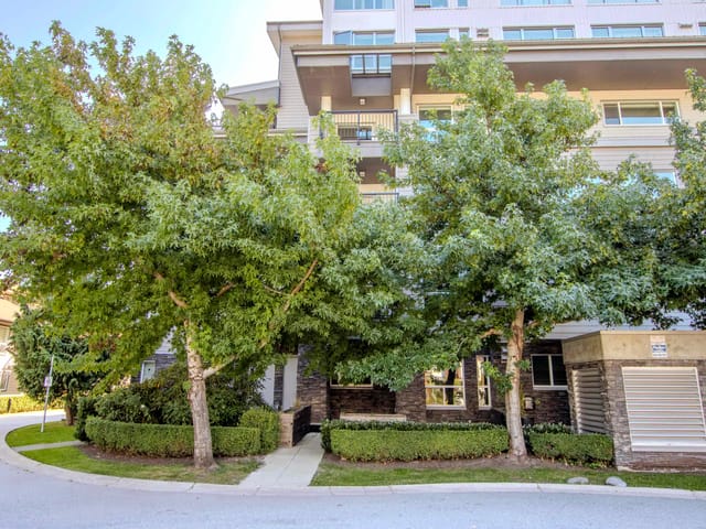 Apartment for sale in Squamish, Squamish, 115 1212 Main Street, 263187059 | Realtylink.org