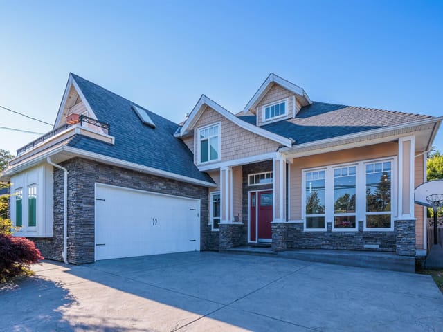 House for sale in Surrey, South Surrey White Rock, 16067 14 Avenue, 263187151 | Realtylink.org