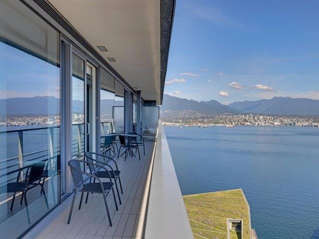 Apartment for sale in Vancouver, Vancouver West, 3603 1011 Cordova Street, 263187160 | Realtylink.org