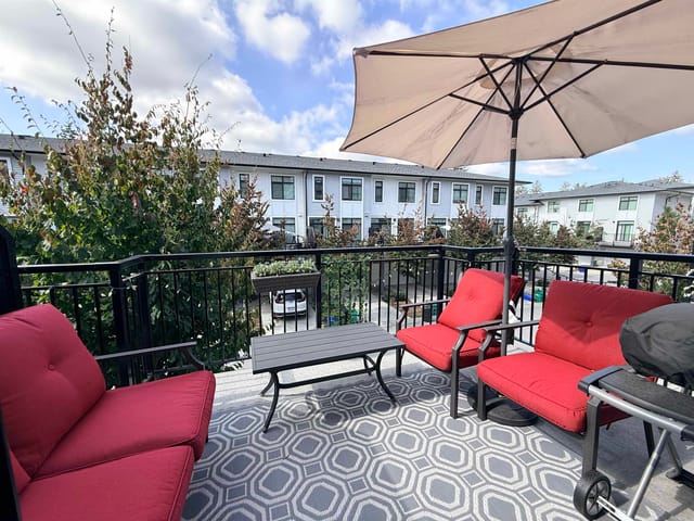 Townhouse for rent in Surrey, Surrey, 124 15235 Sitka Avenue, 263187278 | Realtylink.org