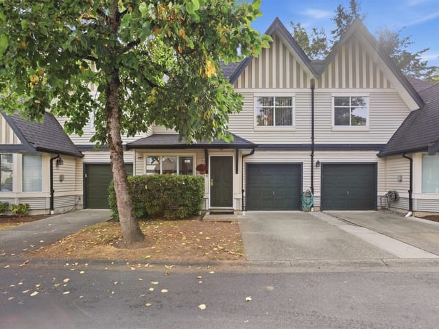 Townhouse for sale in Surrey, Cloverdale, 6 18883 65 Avenue, 263187279 | Realtylink.org
