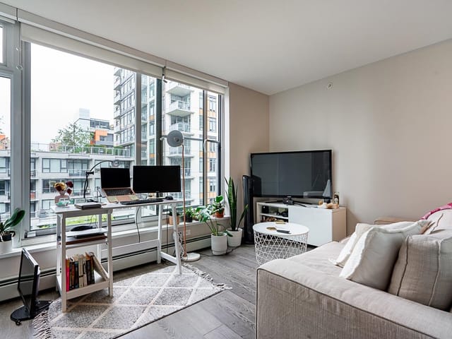 Apartment for sale in Vancouver, Vancouver West, 524 1783 Manitoba Street, 263187325 | Realtylink.org