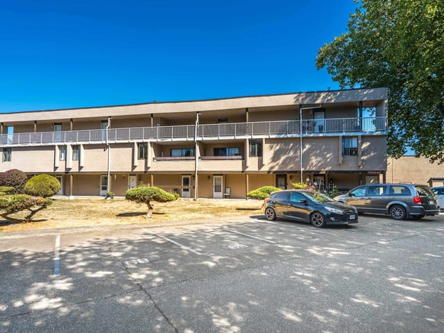 Townhouse for sale in Surrey, Cloverdale, 50 17708 60 Avenue, 263187336 | Realtylink.org