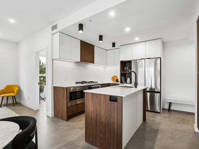 Apartment for sale in Coquitlam, Coquitlam, 206 623 Kemsley Avenue, 263187338 | Realtylink.org