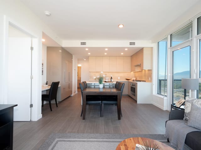 Apartment for sale in Burnaby, Burnaby North, 3807 4168 Lougheed Highway, 263187357 | Realtylink.org