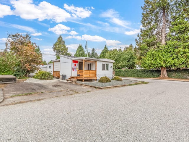 Manufactured Home for sale in Maple Ridge, Maple Ridge, 32 21163 Lougheed Highway, 263187379 | Realtylink.org