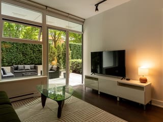 Apartment for sale in Vancouver, Vancouver West, 2 1777 W 7th Avenue, 263187405 | Realtylink.org