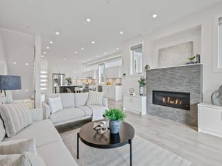 1/2 Duplex for sale in North Vancouver, North Vancouver, 409 W Keith Road, 263187504 | Realtylink.org