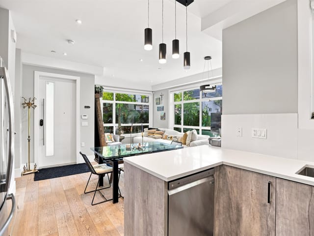 Townhouse for sale in Vancouver, Vancouver East, 1185 Victoria Drive, 263187542 | Realtylink.org
