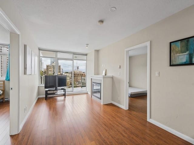 Apartment for sale in New Westminster, New Westminster, 1205 888 Carnarvon Street, 263187581 | Realtylink.org
