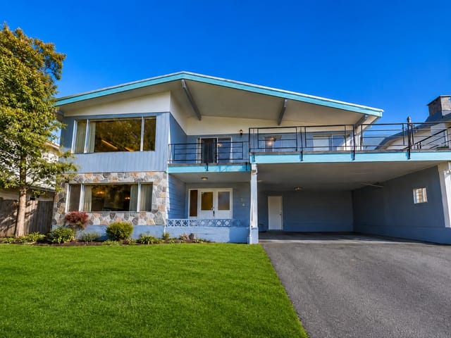 House for sale in Burnaby, Burnaby South, 6096 Service Street, 263187620 | Realtylink.org