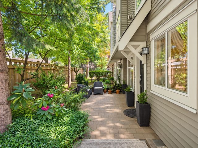 Apartment for sale in North Vancouver, North Vancouver, 1071 Lynn Valley Road, 263187704 | Realtylink.org