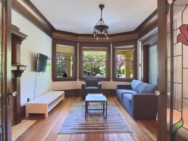 Apartment for rent in Vancouver, Vancouver West, 1 1517 Comox Street, 263187765 | Realtylink.org