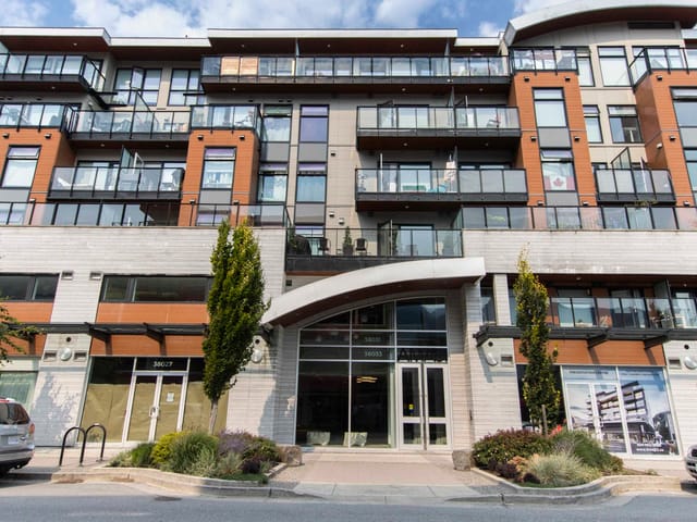 Apartment for sale in Squamish, Squamish, 311 38033 Second Avenue, 263187824 | Realtylink.org