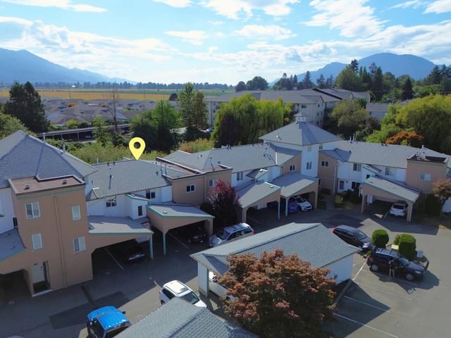 Townhouse for sale in Chilliwack, Sardis, 10 7715 Luckakuck Place, 263187842 | Realtylink.org