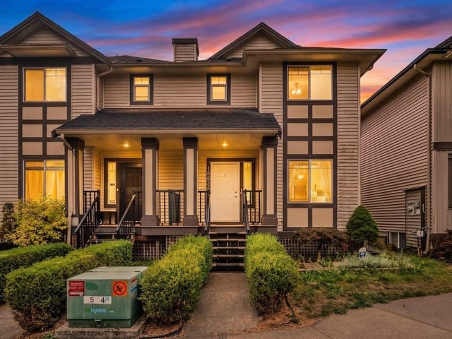 1/2 Duplex for sale in Surrey, Cloverdale, 16628 60 Avenue, 263187915 | Realtylink.org
