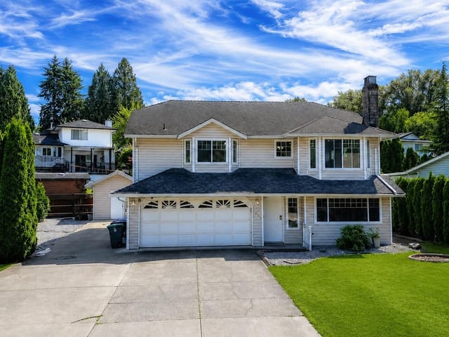 House for sale in Surrey, Surrey, 7869 143a Street, 263188003 | Realtylink.org