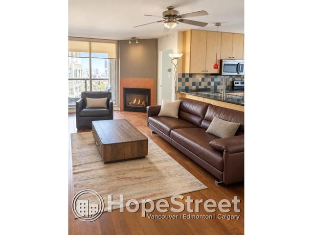 Apartment for rent in Vancouver, Vancouver West, 1202 819 Hamilton Street, 263188102 | Realtylink.org