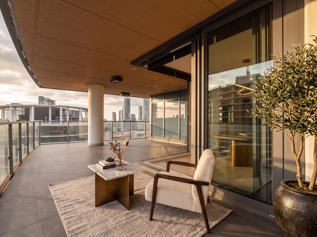 Apartment for sale in Burnaby, Burnaby North, 1702 4890 Lougheed Highway, 263188114 | Realtylink.org