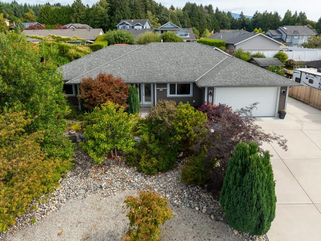 House for sale in Sechelt, Sunshine Coast, 4784 Tamarack Place, 263188133 | Realtylink.org