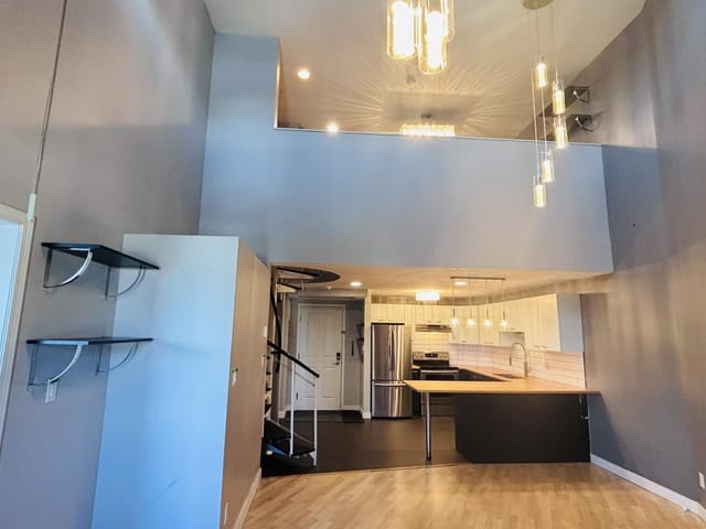 Apartment for rent in Port Coquitlam, Port Coquitlam, A421 2099 Lougheed Highway, 263188135 | Realtylink.org