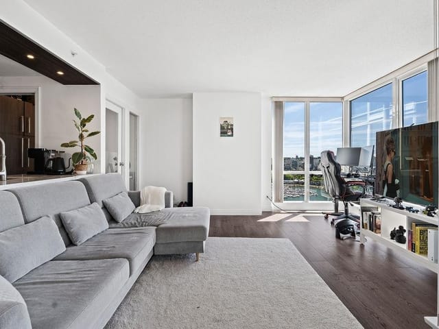 Apartment for sale in Vancouver, Vancouver West, 3302 193 Aquarius Mews, 263188143 | Realtylink.org
