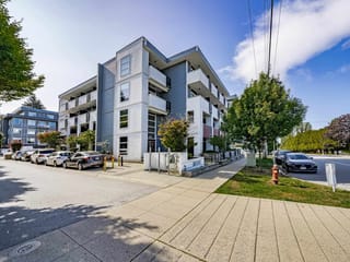 Apartment for sale in Surrey, North Surrey, 410 13678 Grosvenor Road, 263188166 | Realtylink.org