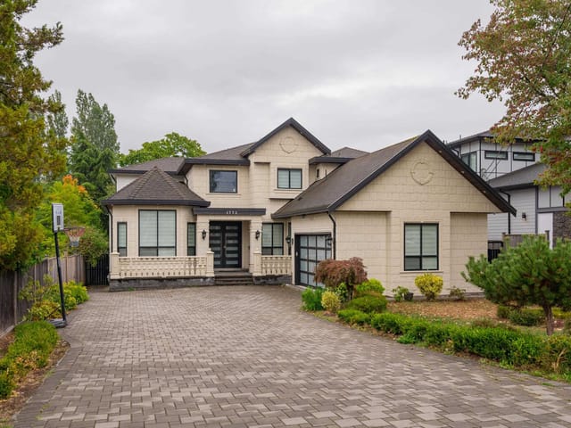 House for sale in Surrey, South Surrey White Rock, 1772 156a Street, 263188252 | Realtylink.org