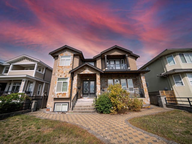 House for sale in Burnaby, Burnaby South, 5957 McKee Street, 263188310 | Realtylink.org