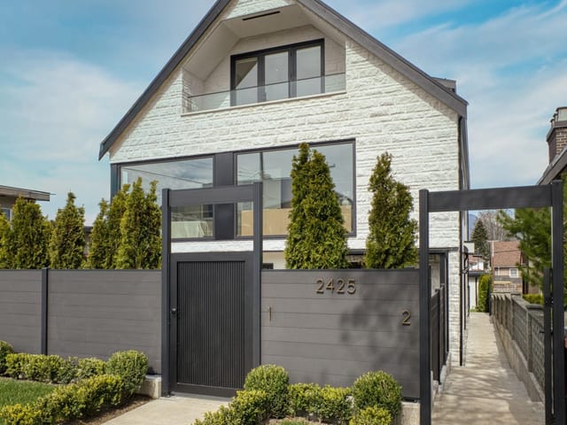 1/2 Duplex for sale in Vancouver, Vancouver East, 2 2425 Kitchener Street, 263188358 | Realtylink.org