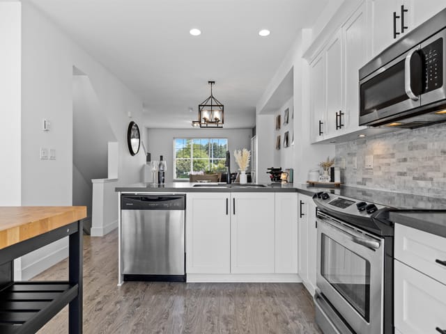 Townhouse for sale in Surrey, South Surrey White Rock, 36 16228 16 Avenue, 263188428 | Realtylink.org