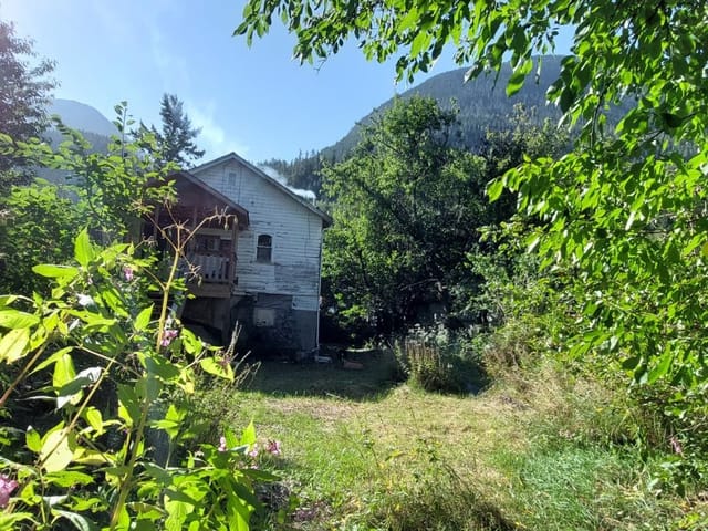 House for sale in Bella Coola, Williams Lake, 616 Cliff Street, 263188462 | Realtylink.org