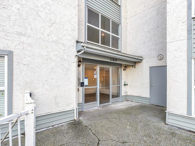 Apartment for sale in Abbotsford, Abbotsford, 229 32850 George Ferguson Way, 263188520 | Realtylink.org