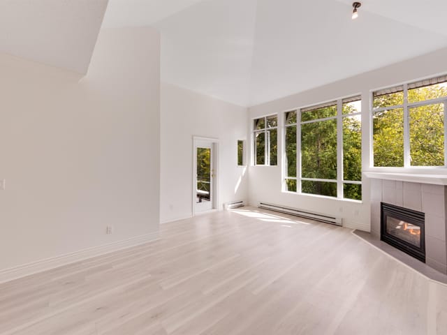 Apartment for sale in North Vancouver, North Vancouver, 405 3625 Windcrest Drive, 263188542 | Realtylink.org