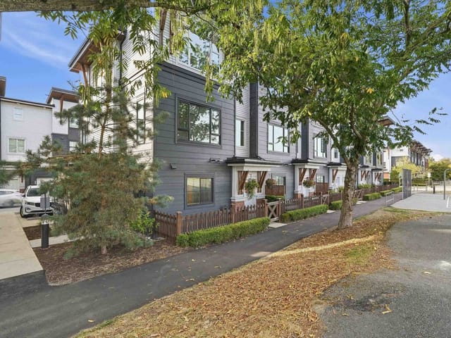 Townhouse for sale in Langley, Langley, 36 22128 48a Avenue, 263188664 | Realtylink.org