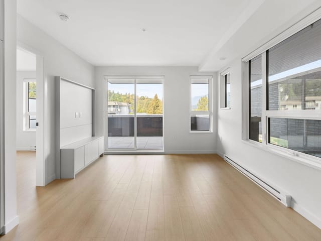 Apartment for sale in Port Moody, Port Moody, 213 2015 St. Johns Street, 263188685 | Realtylink.org