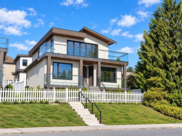 House for sale in New Westminster, New Westminster, 217 E Eighth Avenue, 263188706 | Realtylink.org