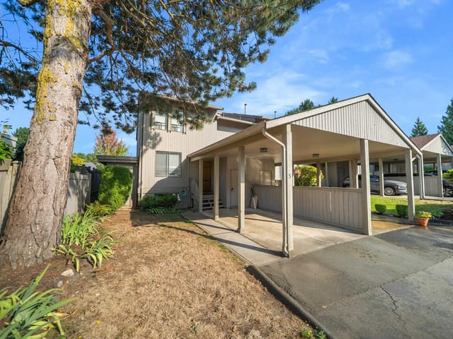 Townhouse for sale in Abbotsford, Abbotsford, 5 32858 Landeau Place, 263188795 | Realtylink.org