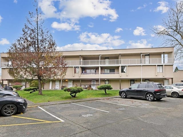 Apartment for sale in Surrey, Cloverdale, 55 17708 60 Avenue, 263188884 | Realtylink.org