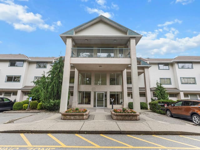 Apartment for sale in Abbotsford, Abbotsford, 205 1755 Salton Road, 263188909 | Realtylink.org
