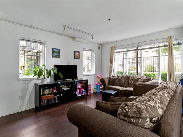 Townhouse for sale in Surrey, North Surrey, 124 13958 108 Avenue, 263188916 | Realtylink.org